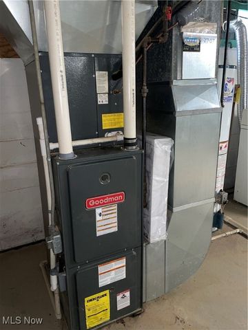 126 S Osborn Avenue, Youngstown, OH 44509