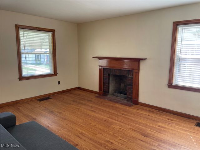 126 S Osborn Avenue, Youngstown, OH 44509