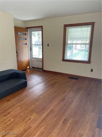 126 S Osborn Avenue, Youngstown, OH 44509