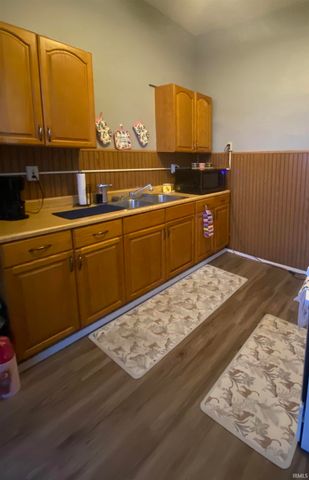 103 E 2nd Street, Peru, IN 46970