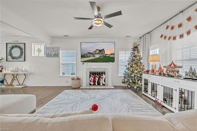 1836 Carrera RDG, Chesapeake, VA 23320