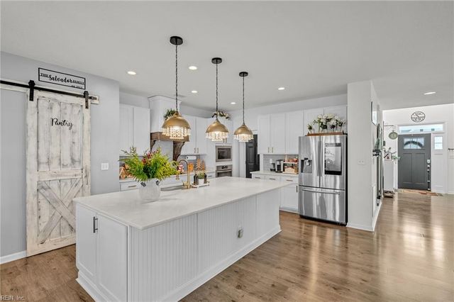 1836 Carrera RDG, Chesapeake, VA 23320