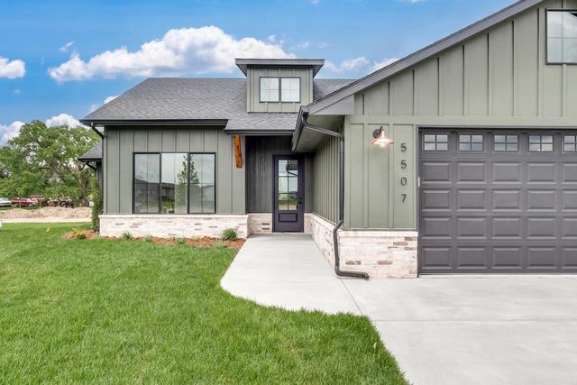 5507 N St. Paul St., Wichita, KS 67204