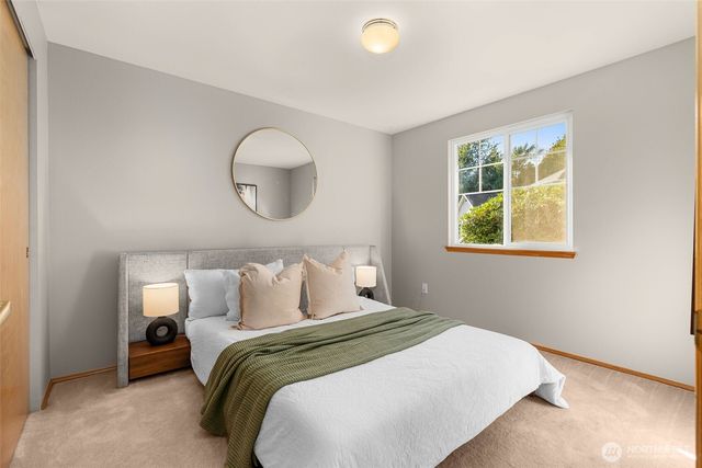 8229 1st Street SE, Lake Stevens, WA 98258