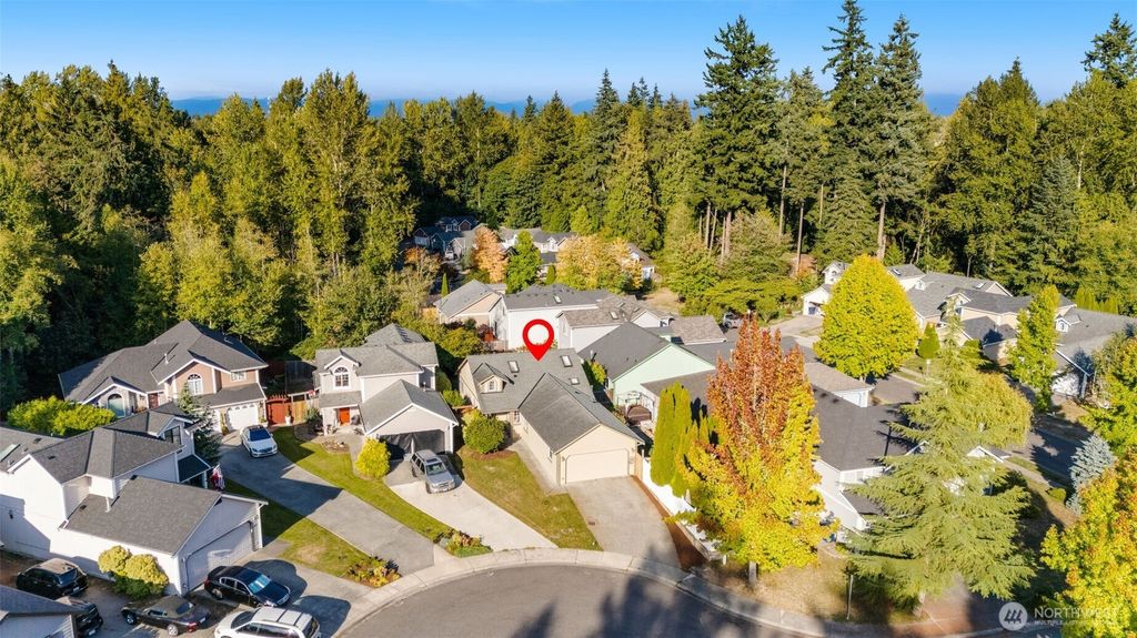 8229 1st Street SE, Lake Stevens, WA 98258