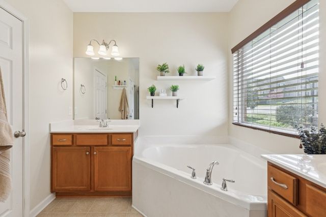 148 Normandy Dr, Mount Juliet, TN 37122