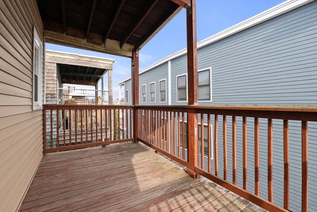 196 Boston St, Boston, MA 02125