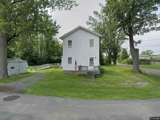 102 Burrows Street, Dewitt, NY 13057