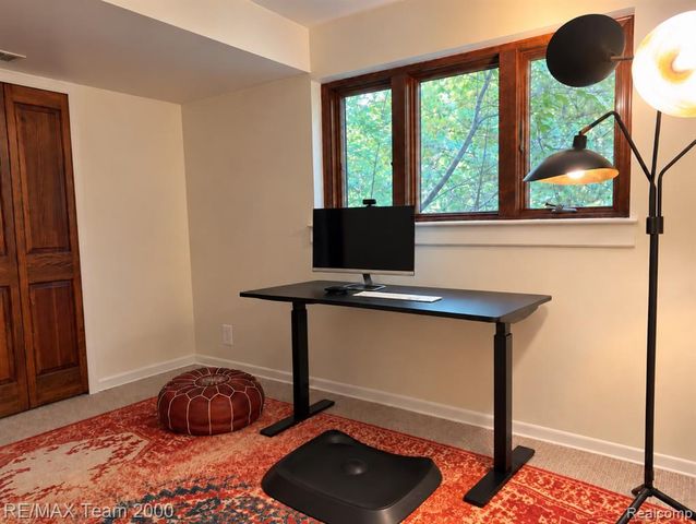 4789 Pickering Road, Bloomfield Hills, MI 48301