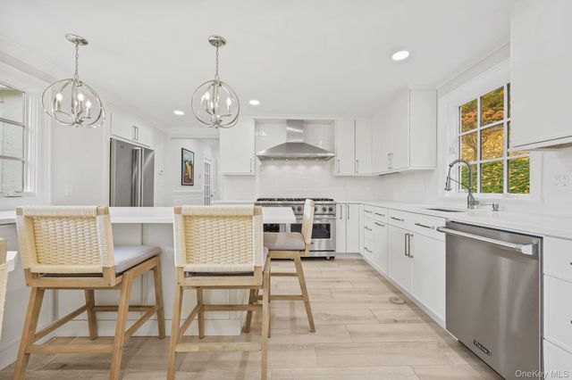 51 Avon Road, Bronxville, NY 10708