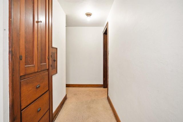 943 ROSCOE STREET, Green Bay, WI 54304