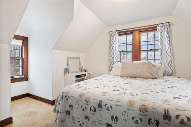 943 ROSCOE STREET, Green Bay, WI 54304