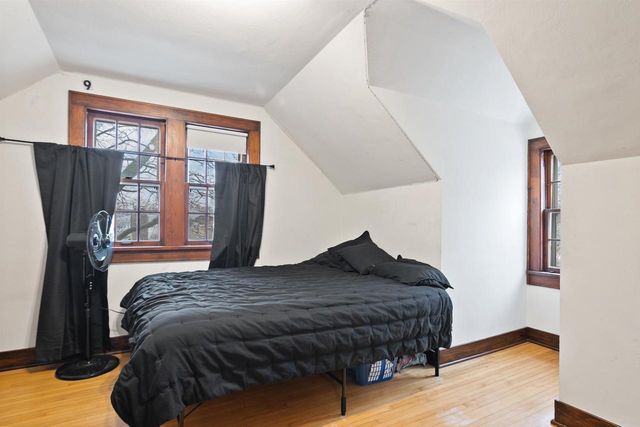 943 ROSCOE STREET, Green Bay, WI 54304