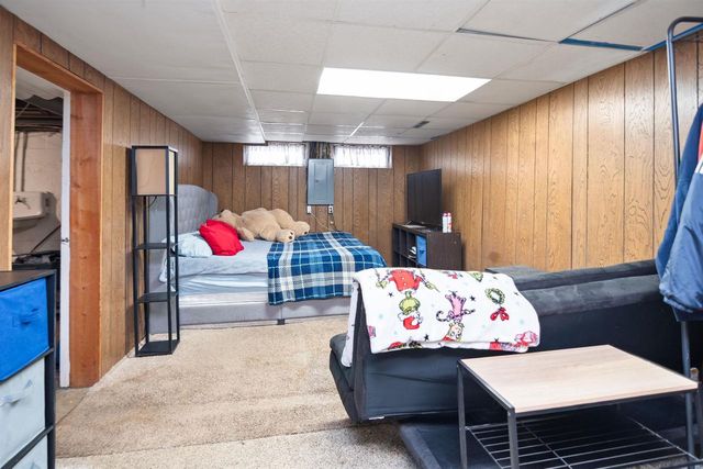 943 ROSCOE STREET, Green Bay, WI 54304