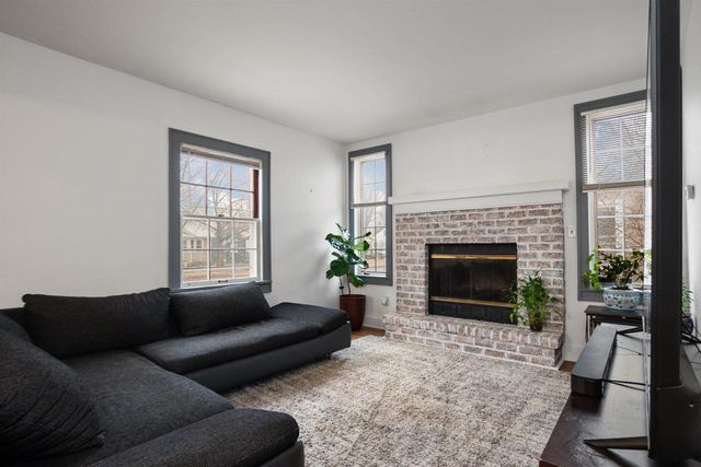 943 ROSCOE STREET, Green Bay, WI 54304