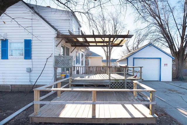 943 ROSCOE STREET, Green Bay, WI 54304