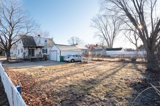 943 ROSCOE STREET, Green Bay, WI 54304