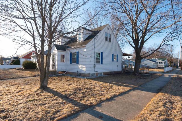 943 ROSCOE STREET, Green Bay, WI 54304