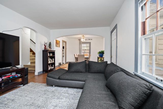 943 ROSCOE STREET, Green Bay, WI 54304