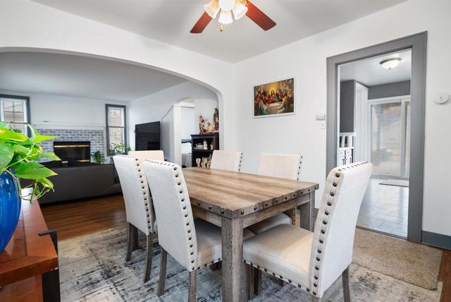 943 ROSCOE STREET, Green Bay, WI 54304