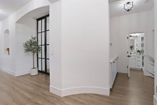 10928 St Moritz Cir, Stockton, CA 95209