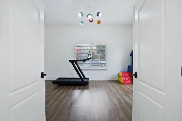 10928 St Moritz Cir, Stockton, CA 95209