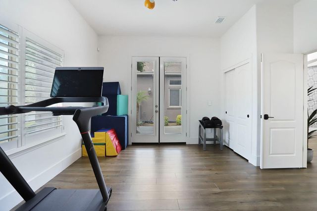 10928 St Moritz Cir, Stockton, CA 95209