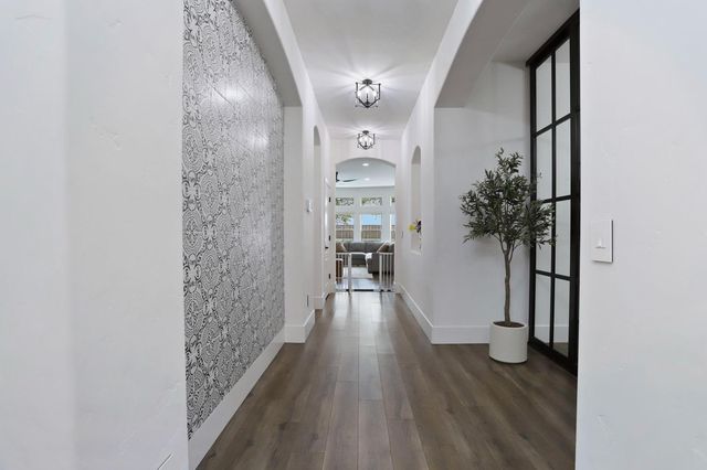 10928 St Moritz Cir, Stockton, CA 95209