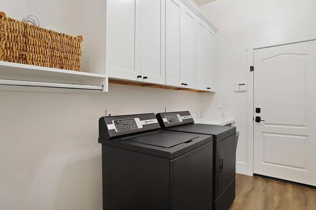 10928 St Moritz Cir, Stockton, CA 95209