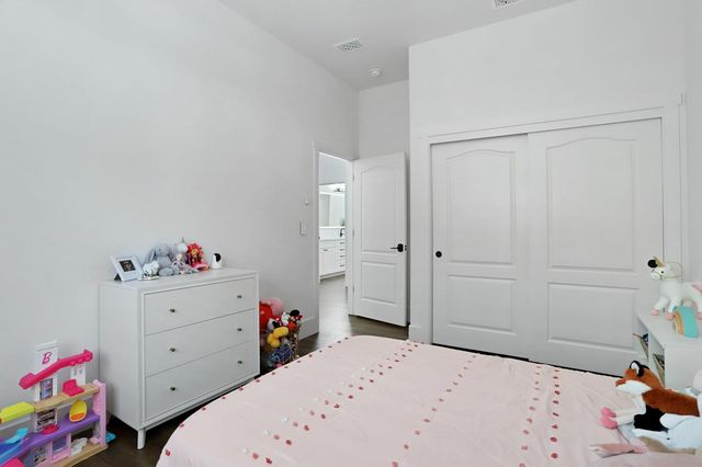 10928 St Moritz Cir, Stockton, CA 95209