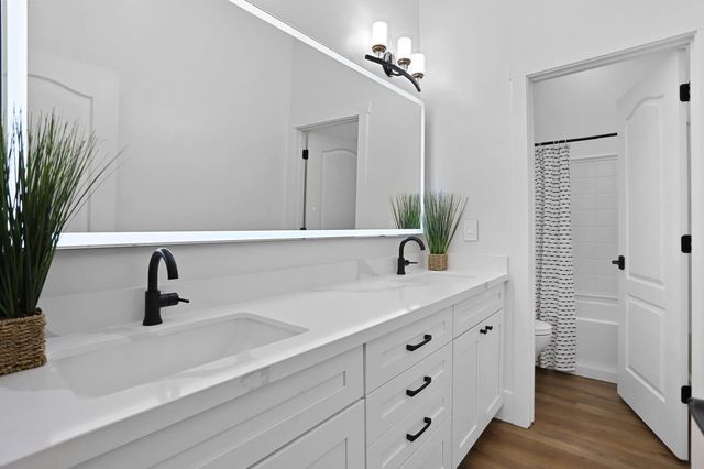 10928 St Moritz Cir, Stockton, CA 95209