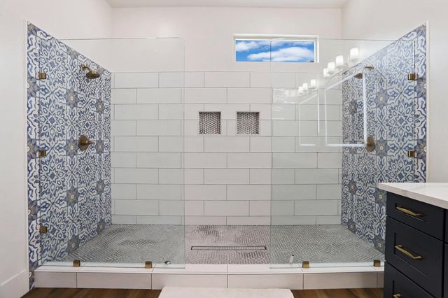 10928 St Moritz Cir, Stockton, CA 95209