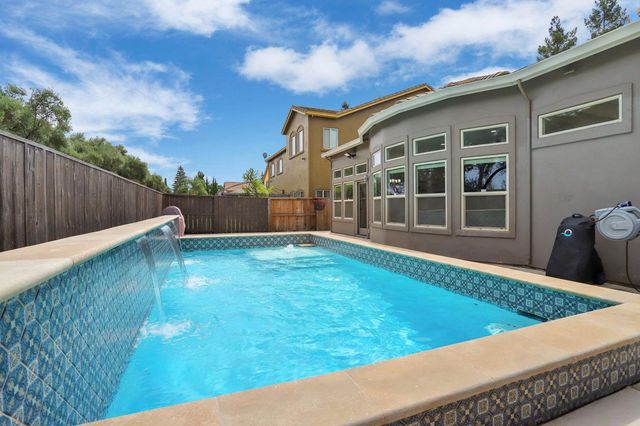 10928 St Moritz Cir, Stockton, CA 95209