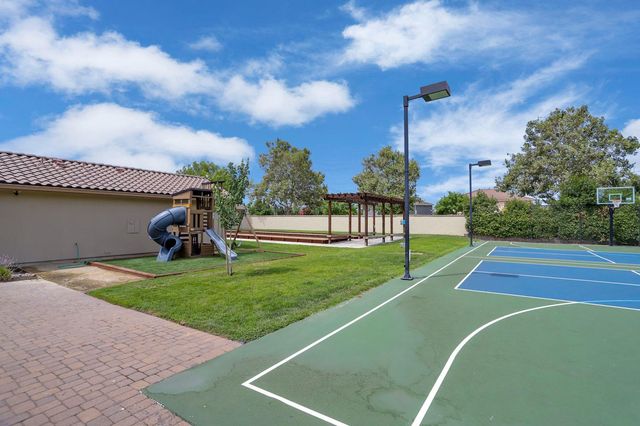 10928 St Moritz Cir, Stockton, CA 95209