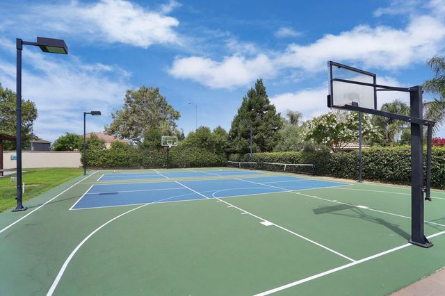 10928 St Moritz Cir, Stockton, CA 95209