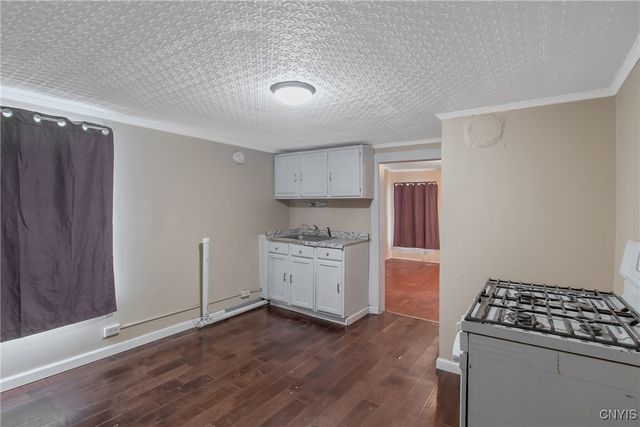 306 Shuart Ave, Syracuse, NY 13203