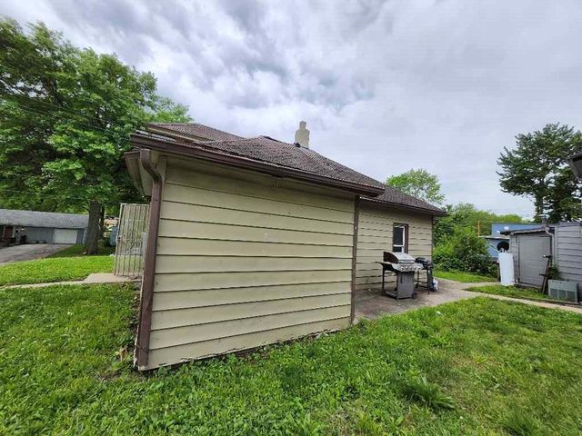 1702 N 30th Street, Kansas City, KS 66102