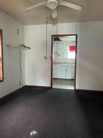 1702 N 30th Street, Kansas City, KS 66102