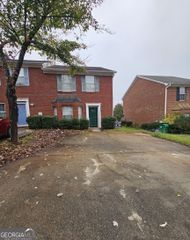 5682 Wind Gate Lane, Lithonia, GA 30058