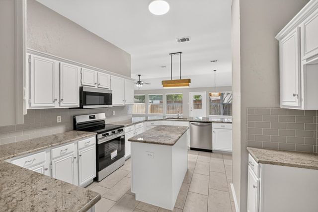 10317 Hunter Run, Frisco, TX 75035