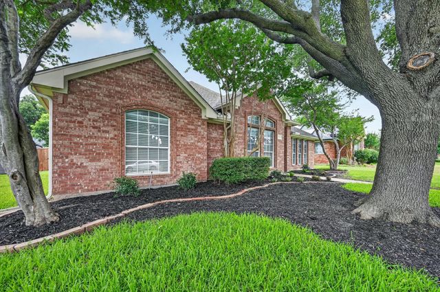 10317 Hunter Run, Frisco, TX 75035