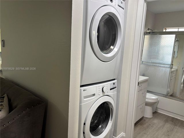 3615 NW 94th Avenue 8F, Sunrise, FL 33351