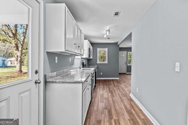 215 Hunter Street, Union Point, GA 30669