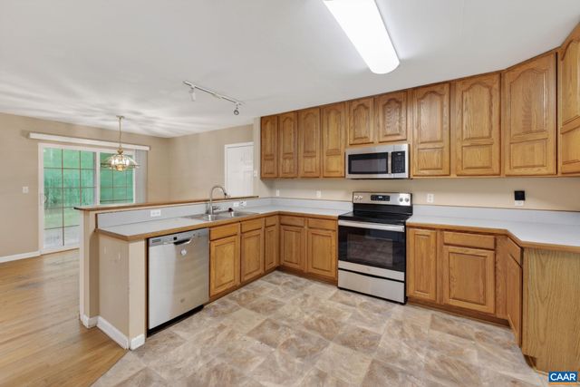 75 RIVERSIDE DR, Palmyra, VA 22963