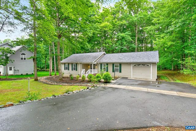75 RIVERSIDE DR, Palmyra, VA 22963