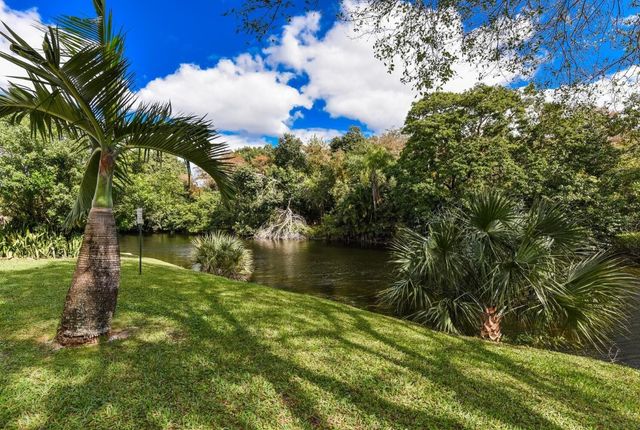 1022 Newport H 1022, Deerfield Beach, FL 33442