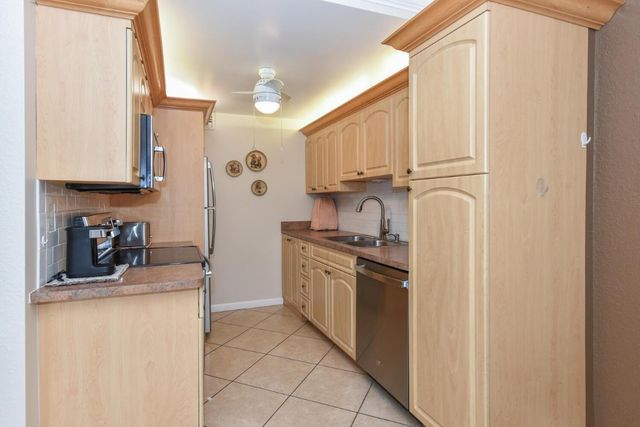 1022 Newport H 1022, Deerfield Beach, FL 33442