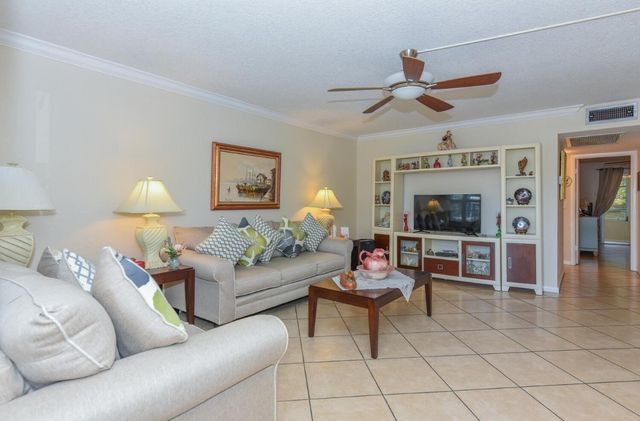 1022 Newport H 1022, Deerfield Beach, FL 33442