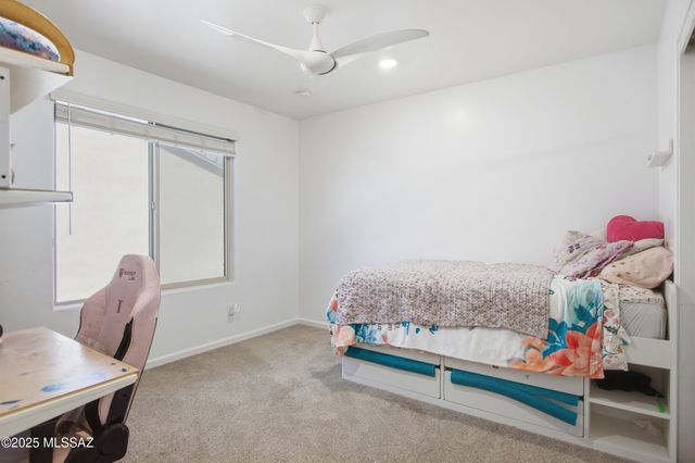 15653 S Calle Tunal, Sahuarita, AZ 85629