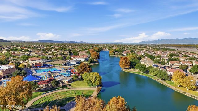 15653 S Calle Tunal, Sahuarita, AZ 85629